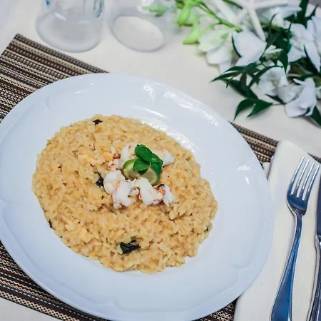 Agostini فندق 3*