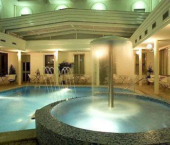 Agostini Hotel 3*